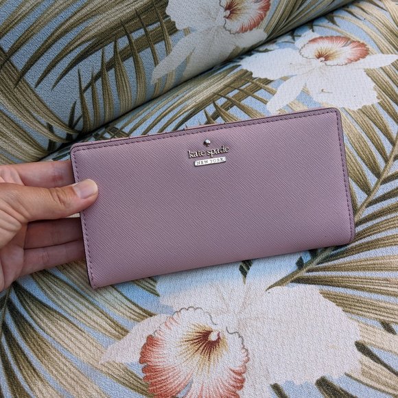 kate spade Handbags - Kate Spade Bifold Wallet